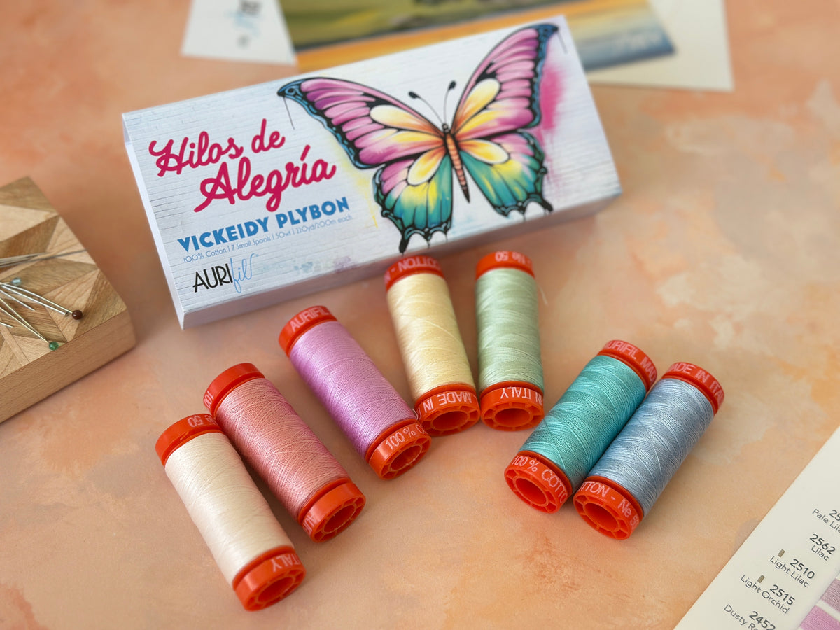 Hilos de Alegría by Vickeidy Plybon